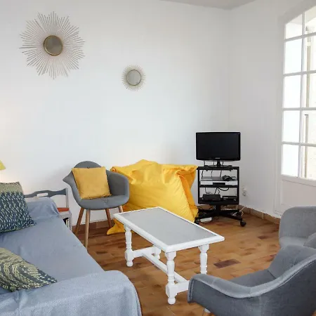 Apartment Hameau La Madrague-22 By Interhome